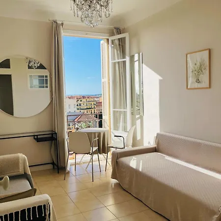 Avec Vue Panoramique - Du Louvre Apartmán Menton